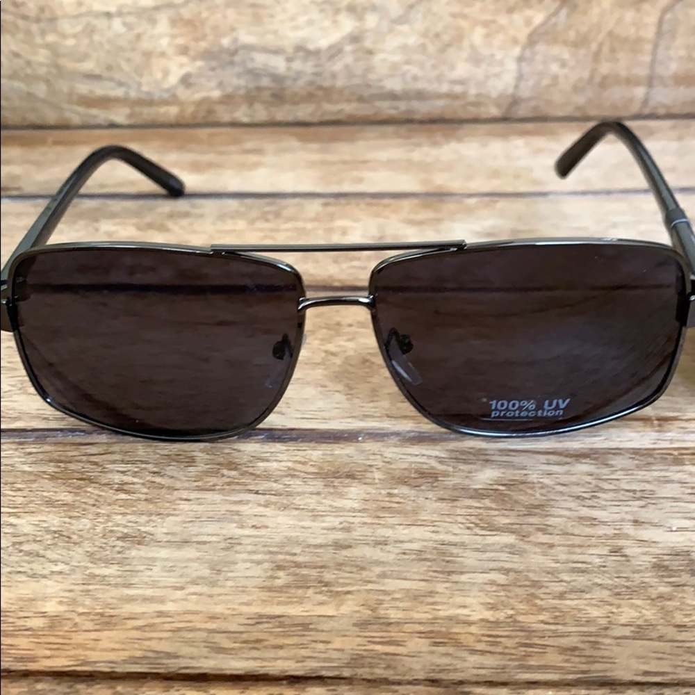 COPY - Sears men’s sunglasses 100% UV protection G4😎